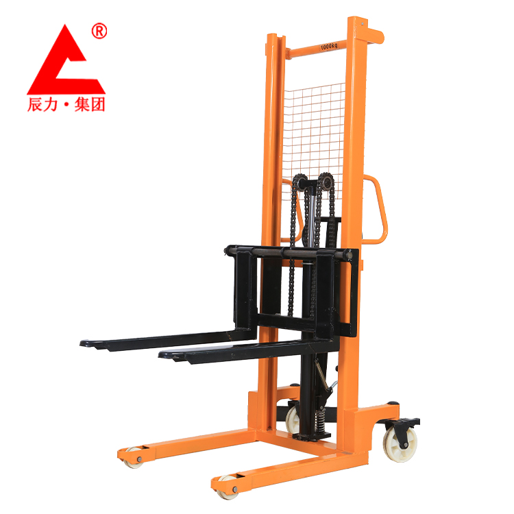 CL-SD型手動(dòng)液壓堆高車(chē) CL-SD型手動(dòng)液壓堆高車(chē)